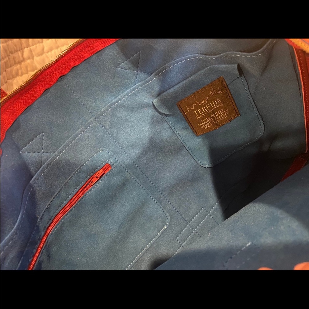 Terrida Red Handbag - Picture 6 of 11